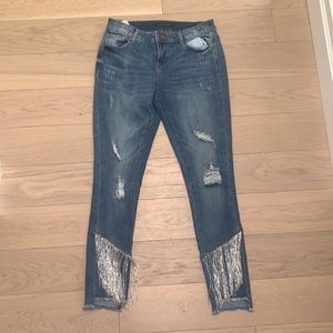Boston Proper | Ripped Jeans w/ Silver Fringe👖